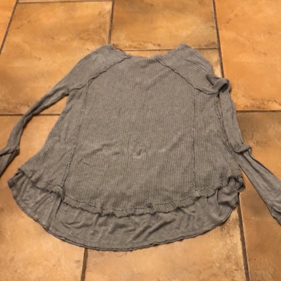 Distressed thermal waffle knit sweater - Picture 2 of 3